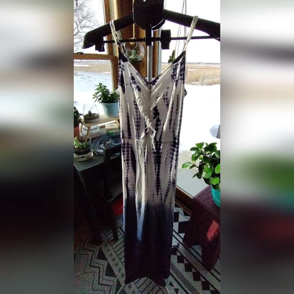 New With Tags Xhilaration Xs Blue And White Maxi Dress